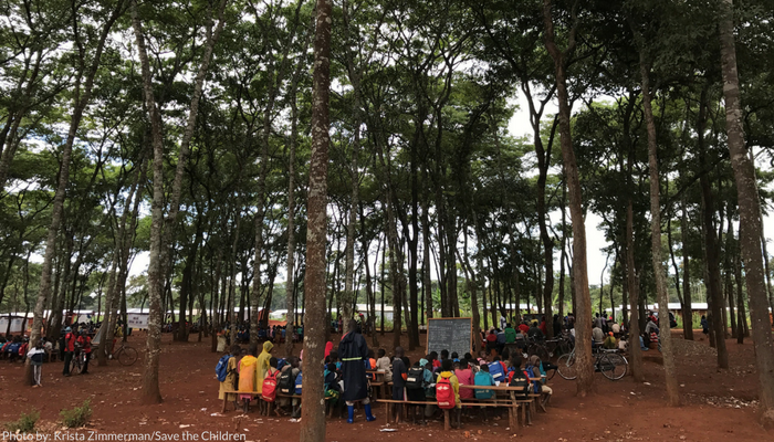 Children in the Nduta refugee camp attend school