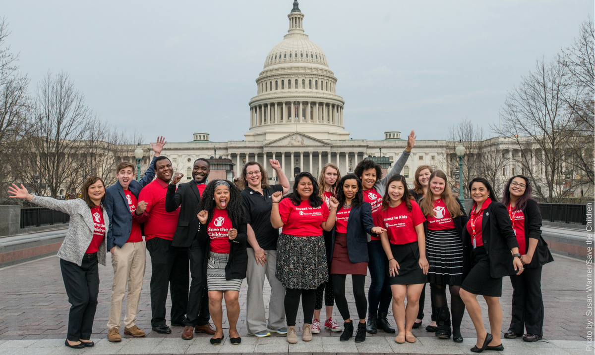 Advocates in front of the capitol during Advocacy Summit 2017